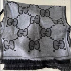 Gucci scarf